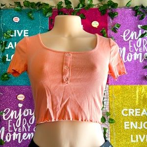 Ambiance, Short Sleeve Crop Top Size M